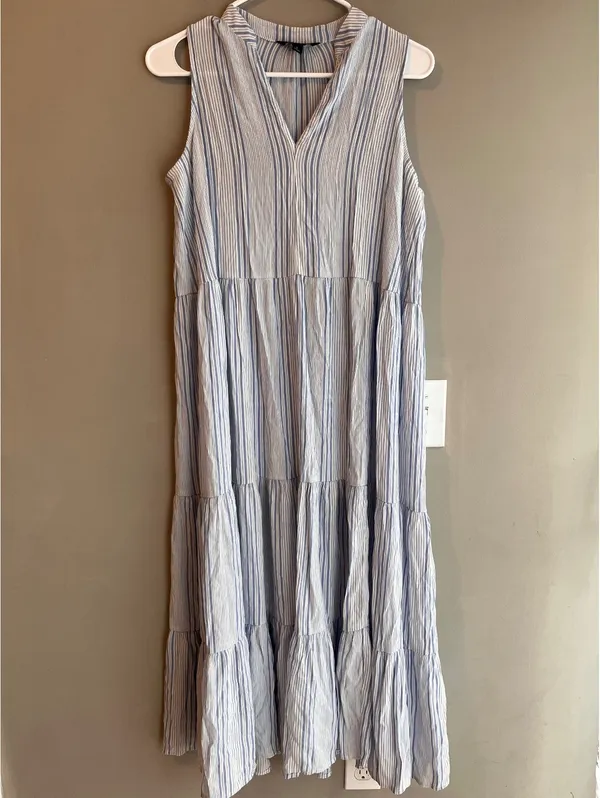 Banana Republic Striped Tiered Gauze Midi Dress - Sleeveless Blue & White Small - Image 8