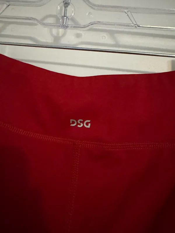 DICK'S Sporting Goods shorts red - Image 2