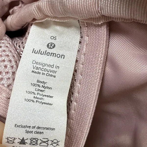 Lululemon Everywhere Belt Bag in Ribbed Very Light Pink Silver Hardware - Image 6