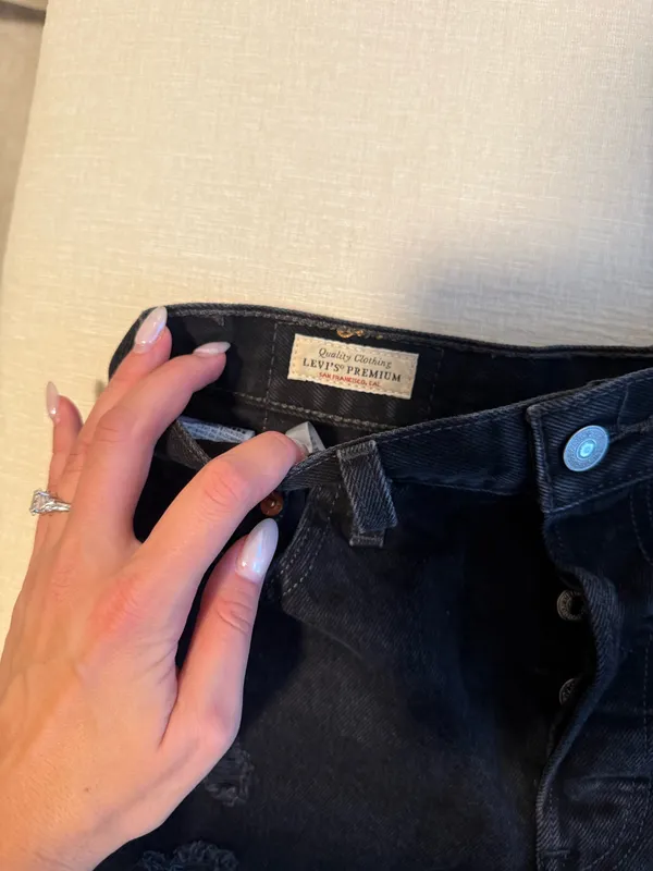 Levi’s 501 Denim Shorts - Image 3