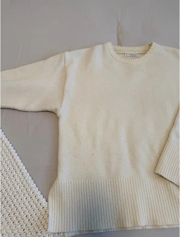 Off white oversized sweater  - Image 7