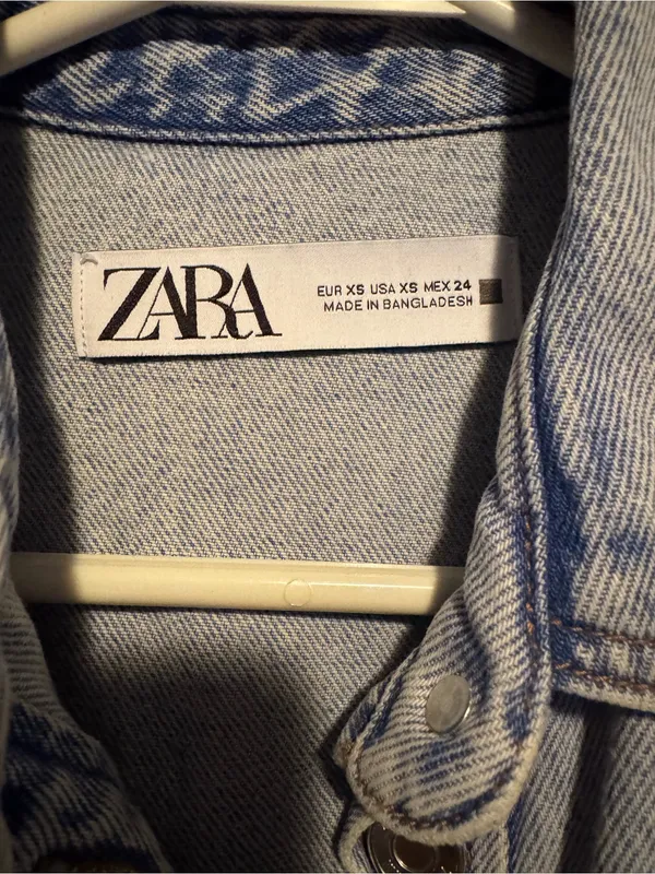 ZARA Oversized Light Wash Denim Jacket XS - Image 3