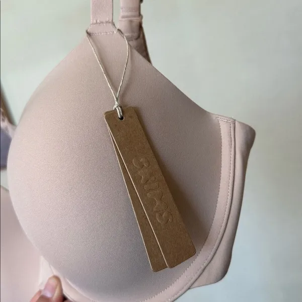 Skims Fits Everybody T-Shirt Demi Bra Mica 36D - Image 3