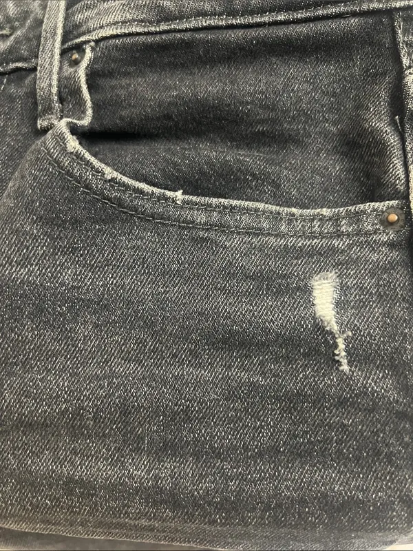 Levi's 721 High Waisted Distressed Black Jeans Sz 28 - Image 10