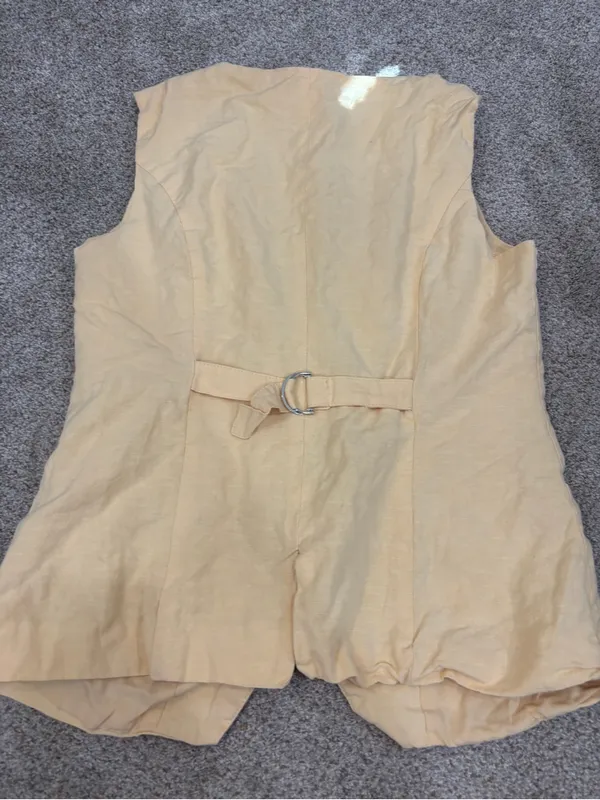 Paper Heart Linen Blend Vest and Skort Set Light Yellow Medium Linen Set - Image 2
