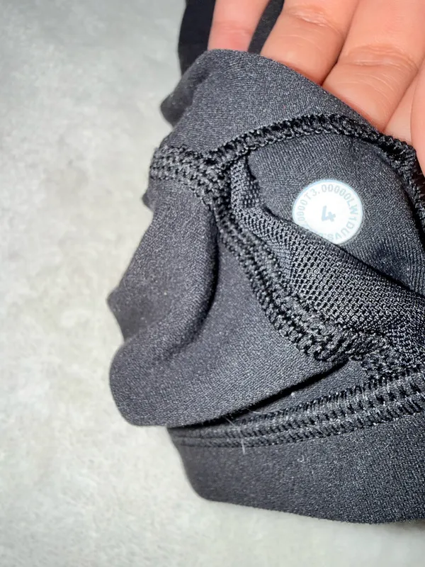 Lululemon Tank Align Black 4 - Image 3