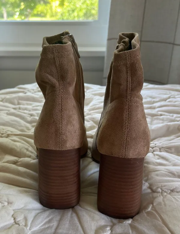 Steve Madden Touchdown Boots - Image 6