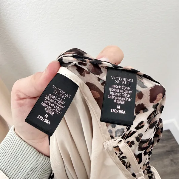[Victoria's Secret] Leopard Print Ruffle Hem Slip Dress V-Neck Y2K Size Medium M - Image 11