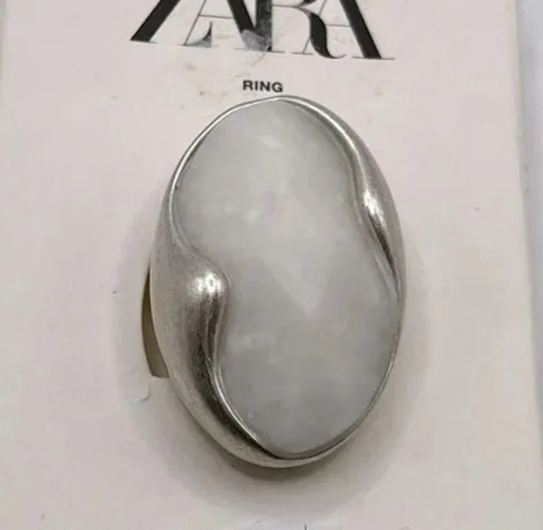 Nwt ‼️ Zara Maxi Stone Ring, Size 8 - Image 2