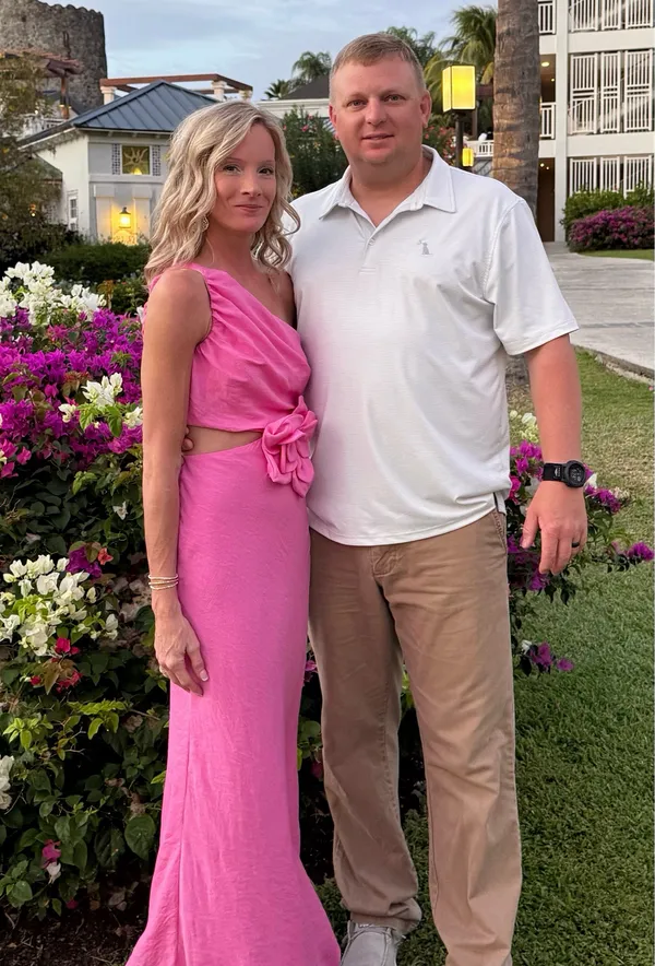 Pink one shoulder cut out maxi dress - Image 2