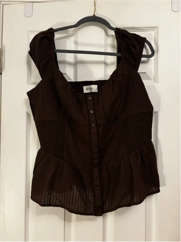 Hollister Brown Peplum Blouse Size XL - Image 3