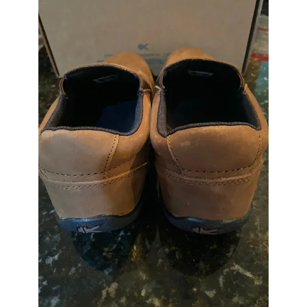 Brand New in Box Kuru Women's 10 Wide Chestnut Brown Comfort Shoes Sneakers - Image 3