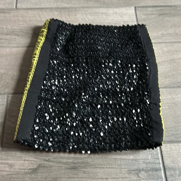 Kiki Riki fashion scene do not cross sequin skirt - Image 2