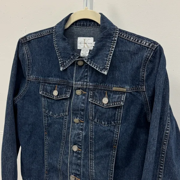 Calvin Klein Jeans Women's Dark Wash Denim Trucker Jacket Blue Cotton Size Small - Image 4