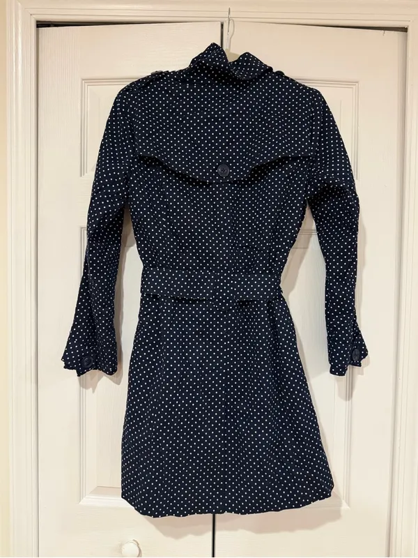 London Fog Navy and White Polka Dot Trench Coat - Image 5