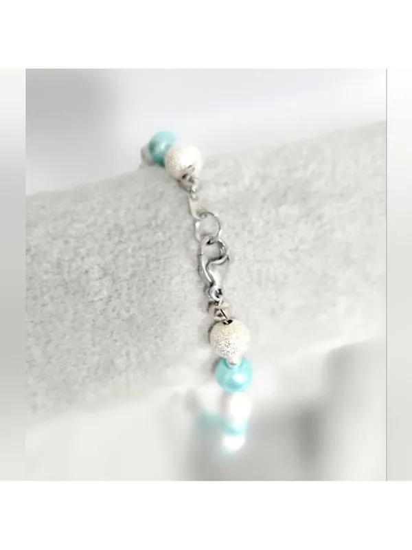 Hand Crafted Ice Blue Silver Beaded Snowflake Charm Bracelet 9 Inch - Image 6