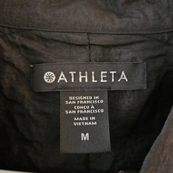 Athleta Button Front Nylon Shirt Black Women’s Medium Oversized Lightweight NWOT - Image 2