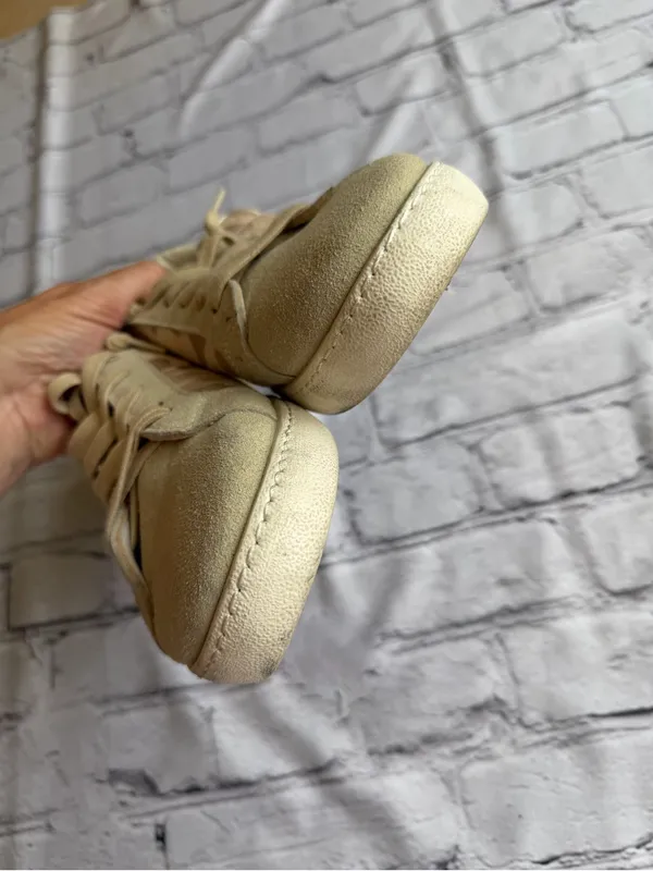 Vintage Havana Bianca Light Camo Multi Size 10 Cute Sneakers Gold Sparkle Star - Image 9