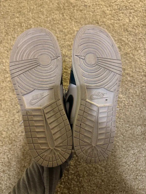 Nike Air Jordan 1 Low - Image 3