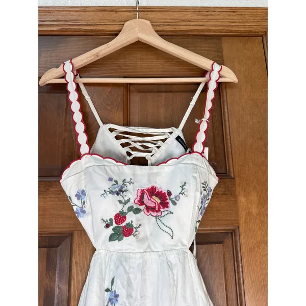ABERCROMBIE & FITCH Bra-Free Embroidered White Maxi Dress Size XS NEW - Image 8