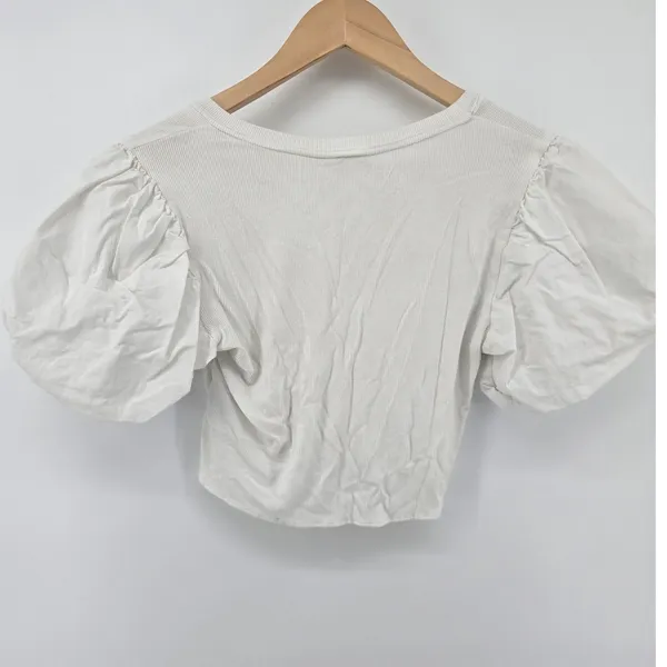POL‎ Top Womens Small FKT779B White Puff Sleeve Ribbed Knit Crop EUC - Image 3