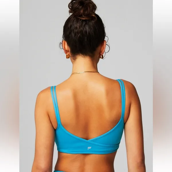 Low Impact Cross-Back Sports Bra - Image 2
