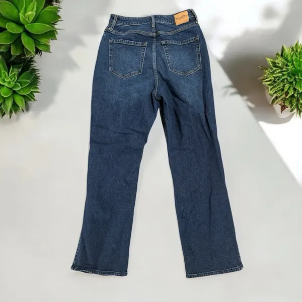 Hollister Curvy Ultra High-Rise Dad Jean Size 29 - Image 2