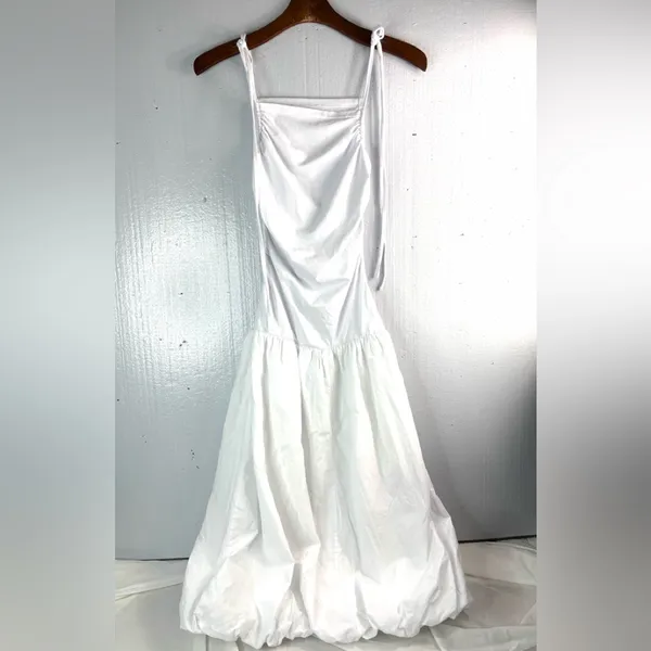 Beautiful S Elegant Drop Waist White Puff Hem Gown Dress - Image 11