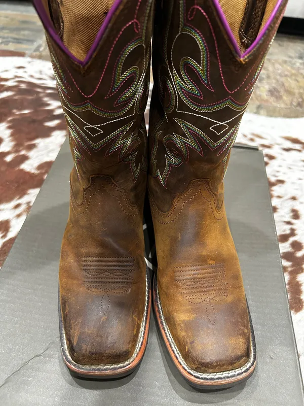 Ariat women’s cowboy boots HYBIRD rancher size 7 - Image 4