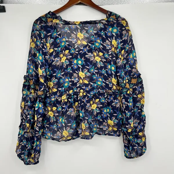 Anthropologie Meadow Rue Strasser Floral Blouse embroidered beaded size medium - Image 4