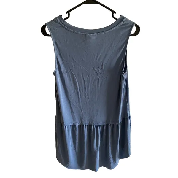 Mote‎ Blue Sleeveless Lightweight Stretchy Tank Top Ruffled Bottom Size S - Image 2