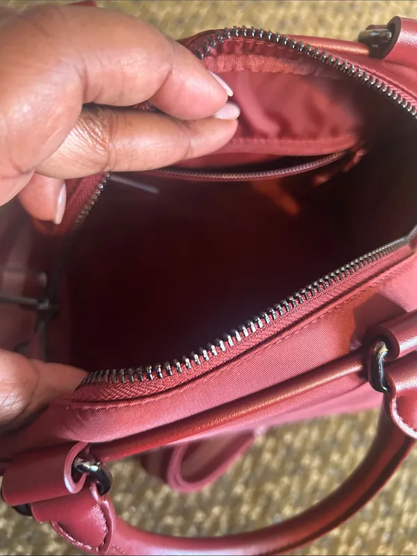 Lululemon Wine Burgundy Structured Bowler Crossbody Tote Bag - Image 8