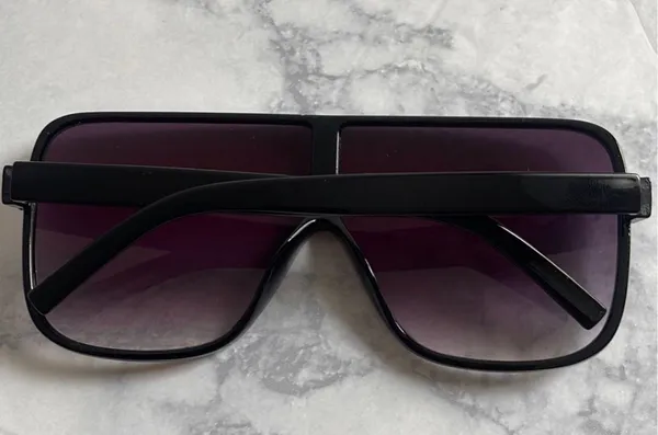 Oversize Sunglasses - Image 3
