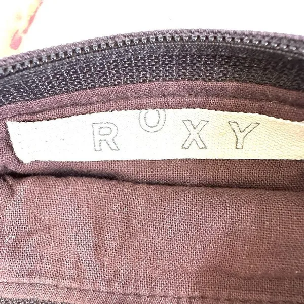 Roxy brown coin purse - Image 4