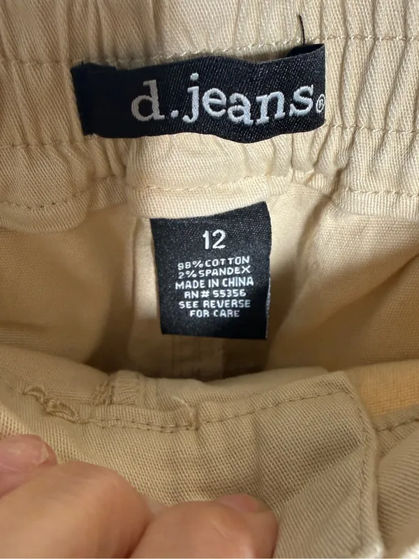 d. jeans Womens High Waist Cargo Jogger Sz 12 - Beige NWT - Image 4