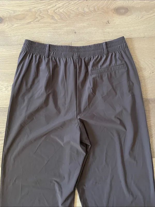 Old Navy SleekTech High Rise Wide Leg Pants Brown Size Medium Tall - Image 16