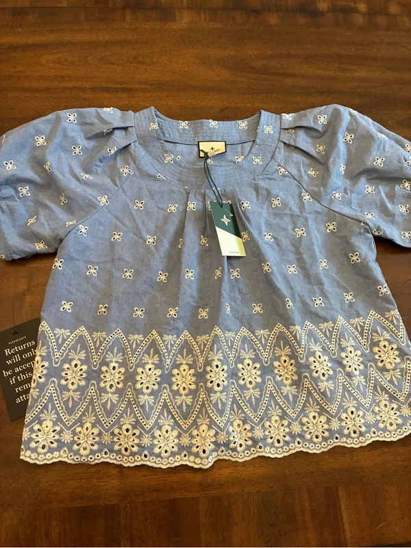Tuckernuck Chambray Embroidered Fontalina Blouse Top Women’s Large Blue New NWT - Image 2