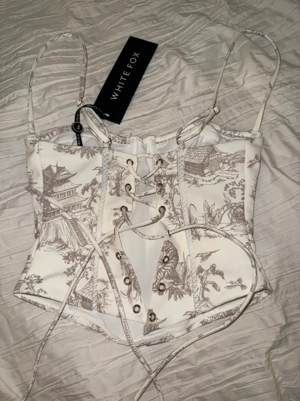 White Fox Top  - Image 4