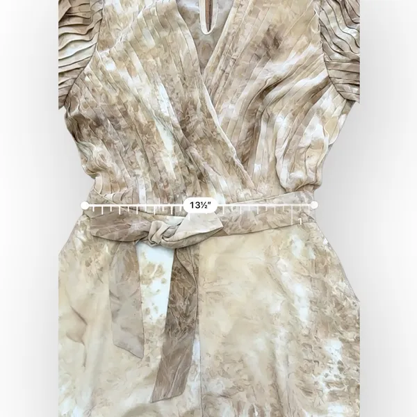 The Sang Pleated Brown Cream Short‎ Romper Size L - Image 7
