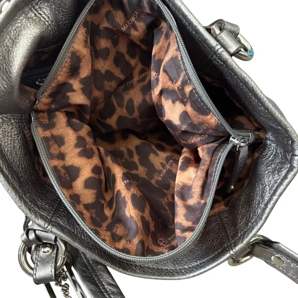 B. Makowsky Metallic Silver Leather Tote‎ Handbag Cheetah Print Lining - Image 5