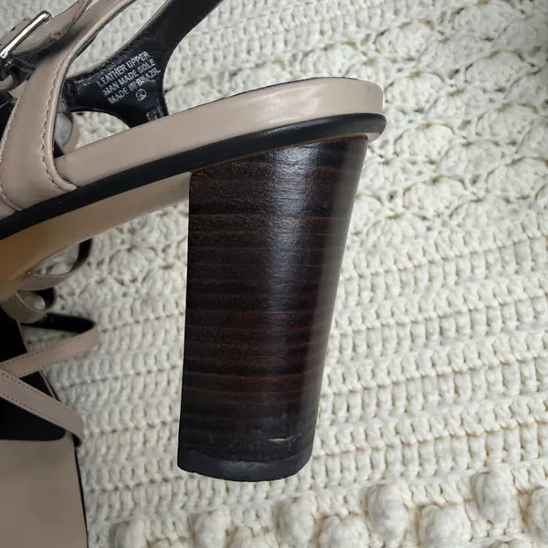 ETIENNE AIGNER Leather Strappy Square Toe Block Heel Sandal Beige Women's 10 - Image 9
