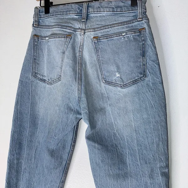 abercrombie fitch High Rise Mom Jean Raw Hem Size 26/2‎ - Image 6