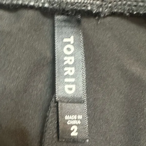 Torrid Faux Leather Leggings, Size 2 - Image 4