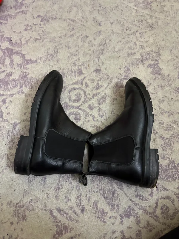 Steve Madden Leopold Chelsea Boots - Image 7