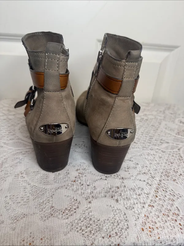 COACH Pauline Taupe Gray nubuck suede Ankle Boots with Brown Leather Strap 8.5 - Image 7