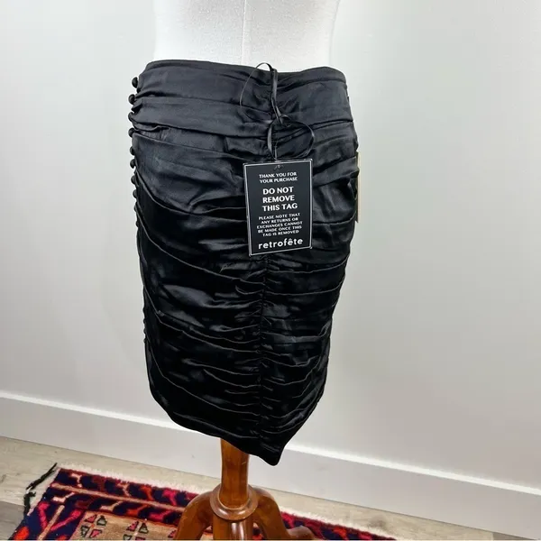 NWT Retrofête Ina Black Silk Satin Ruched Mini Skirt M Holiday Party - Image 12