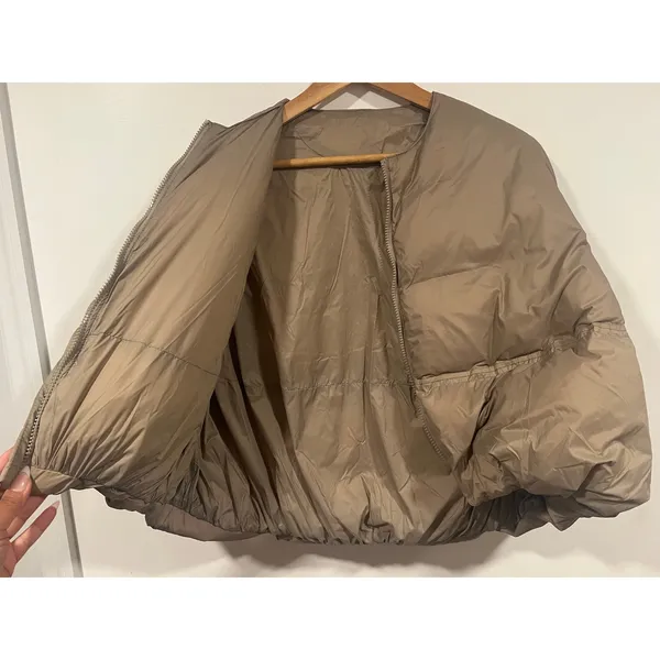 Women’s Taupe Cropped Oversized Puffer Vest Size Medium - Image 6