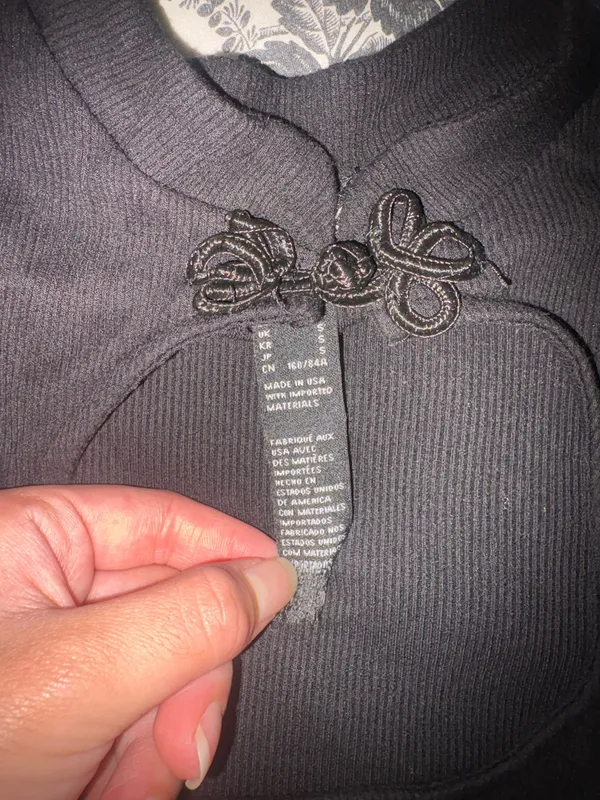 Publik top in black in small - Image 7