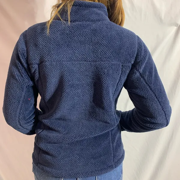 Patagonia women’s half zip sweatshirt, size medium - Image 6
