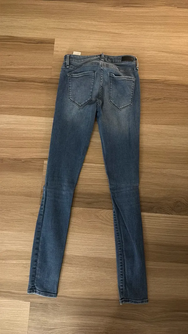 Abercrombie Jeans - Image 5
